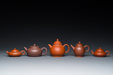 Five Chinese Yixing stoneware teapots and covers, Republic