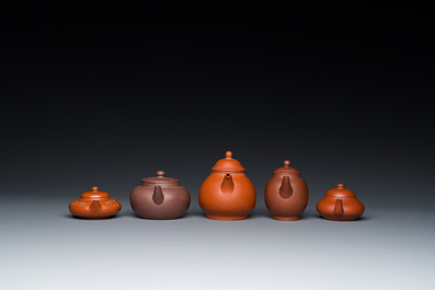 Five Chinese Yixing stoneware teapots and covers, Republic
