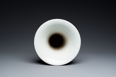 Vase cornet en porcelaine Imari de Japon, Edo, fin du 17&egrave;me