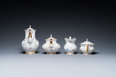 A Meissen porcelain 43-piece service with floral design, Germany, 19/20th C.