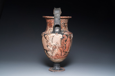 A large Greek Apulian red figure volute krater, 4th/3th C. b.C.