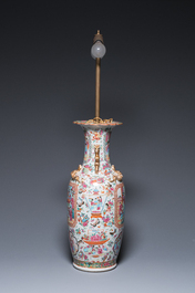 Een Chinese Canton famille rose vaas als lamp gemonteerd, 19e eeuw