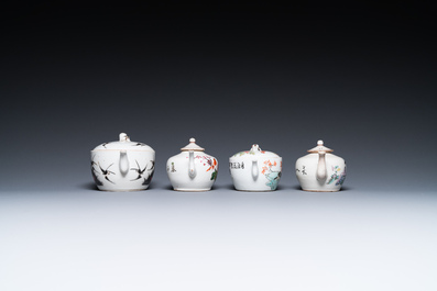 Een diverse collectie Chinees famille rose en qianjiang cai porselein, 19/20e eeuw