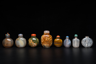 Eight Chinese agate, hardstone and quartz snuff bottles, 19/20th C.