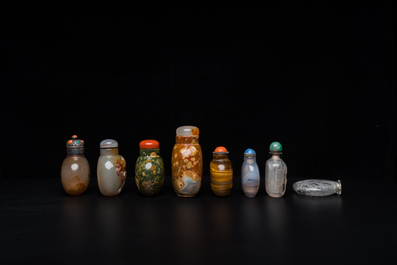 Eight Chinese agate, hardstone and quartz snuff bottles, 19/20th C.