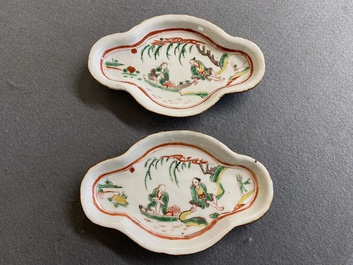 Paire de mukozukes de forme quadrilob&eacute;e en porcelaine de Chine wucai de type ko-sometsuke pour le march&eacute; japonais, Tianqi