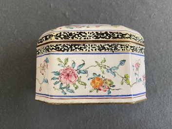 A Chinese Canton enamel box and cover with floral design, Yongzheng/Qianlong