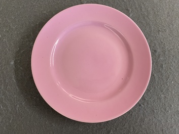 A Chinese monochrome pink-glazed plate, Jing Yuan Tang Zhi 静远堂製 mark, 19th C.