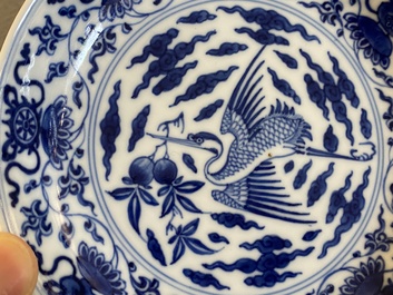 A Chinese blue and white 'crane' saucer dish, Yongzheng mark, 18/19th C.