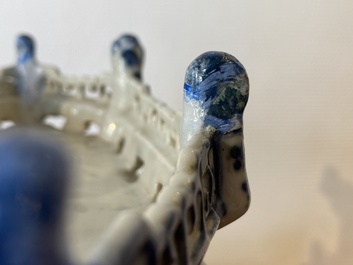 A rare Chinese blue and white 'chanab' altar stand, 19th C.