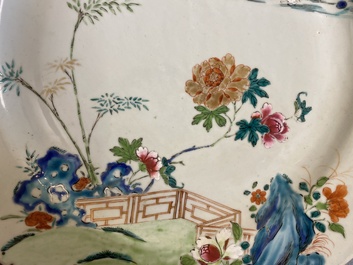 Deux plats en porcelaine de Chine famille rose, Qianlong
