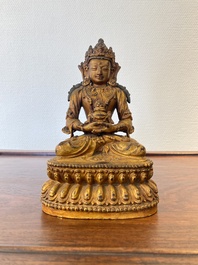 A fine Chinese gilt-lacquered bronze sculpture of Buddha Amitayus, Yongle 大明永樂年施 mark and of the period