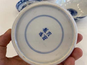 Five Chinese blue and white bowls, 19/20th C.