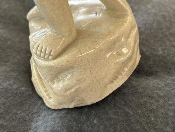 Sculpture d'Adam en porcelaine de Chine dit 'p&acirc;te tendre', Kangxi