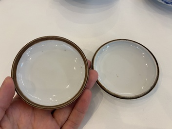 Two Chinese blue and white seal paste boxes and a tripod censer, 19/20th C.