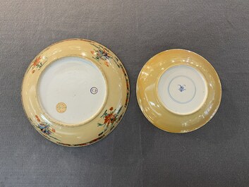 Two Chinese famille verte anhua-decorated dishes, Kangxi