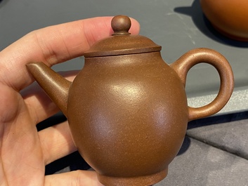 Five Chinese Yixing stoneware teapots and covers, Republic