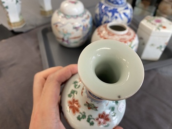 Six various Chinese porcelain vases and a covered jar, 19/20th C.