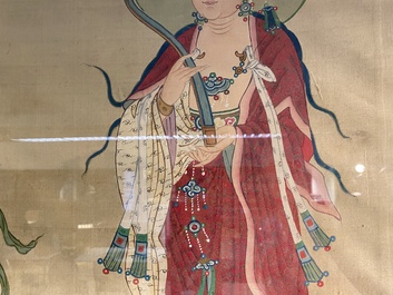 Ecole chinoise: 'Trois d&eacute;esses bouddhistes', encre et couleurs sur soie, 18&egrave;me