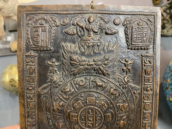 Collection vari&eacute;e en bois, bronze et cuivre, Chine et Tibet, 19/20&egrave;me