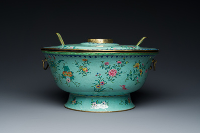 A large Chinese green-ground Canton enamel warming bowl with floral design, 18th C.