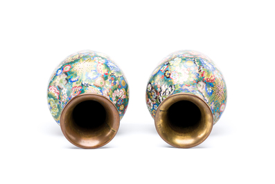 A fine pair of Chinese cloisonn&eacute; 'millefleurs' vases, workshop mark of De Cheng, Beijing, 2nd half 19th C.