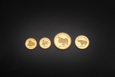 Four Chinese gold coins commemorating archeological discoveries from the Bronze Age, 1981