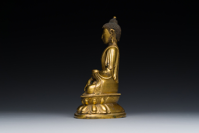 Bouddha de M&eacute;decine ou Bhaishajyaguru en bronze dor&eacute;, Sino-Tibet, 16&egrave;me
