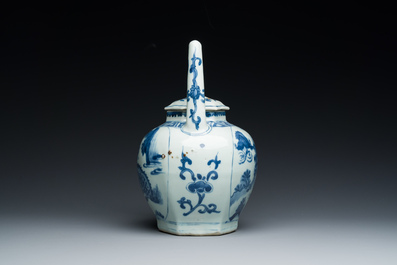 A Chinese blue and white 'kylins' wine ewer and cover, Transitional period