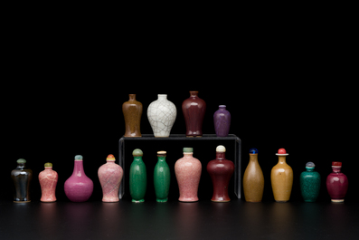 Sixteen Chinese polychrome porcelain snuff bottles and miniature vases, 18/20th C.