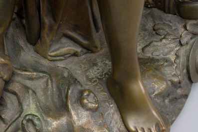 Jean Didier Debut (1824-1893) : 'La d&eacute;esse romaine Pomona', une repr&eacute;sentation all&eacute;gorique de la r&eacute;colte, bronze en partie dor&eacute; sur socle en marbre