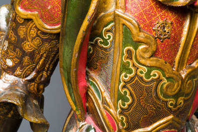 Importante sculpture d'un g&eacute;n&eacute;ral divin en bois laqu&eacute; et polychrom&eacute;, Japon, Edo, dat&eacute;e 1623