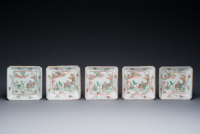 An exceptional set of five Chinese square wucai ko-sometsuke dishes for the Japanese market, Transitional period