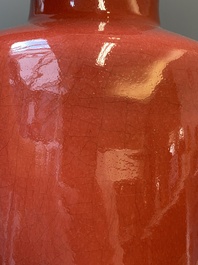 A Chinese monochrome copper-red rouleau vase, 18/19th C.