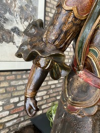 Importante sculpture d'un g&eacute;n&eacute;ral divin en bois laqu&eacute; et polychrom&eacute;, Japon, Edo, dat&eacute;e 1623