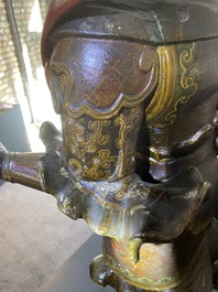 Importante sculpture d'un g&eacute;n&eacute;ral divin en bois laqu&eacute; et polychrom&eacute;, Japon, Edo, dat&eacute;e 1623
