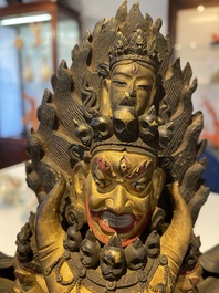 Statuette de Yamantaka en bronze dor&eacute;, Sino-Tibet, probablement 17/18&egrave;me