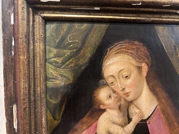 Ecole flamande: Vierge &agrave; l'Enfant, huile sur panneau, 16/17&egrave;me