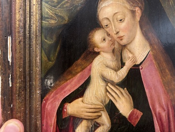 Ecole flamande: Vierge &agrave; l'Enfant, huile sur panneau, 16/17&egrave;me