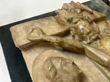 Een Engels albasten reli&euml;f met 'De kruisiging', Nottingham, 15e eeuw