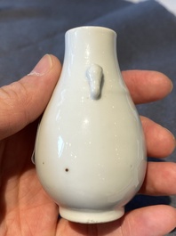 A small Chinese Dehua blanc de Chine elephant-handled 'hu' vase, 18th C.