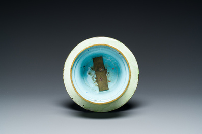 A large Chinese Canton enamel hat stand, Qianlong/Jiaqing