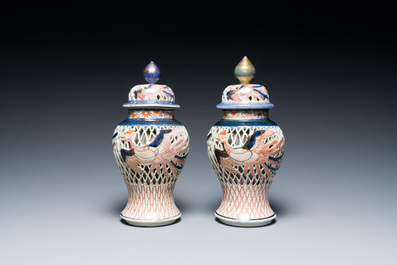 A pair of Japanese double-walled reticulated vases and a dish, Edo, 18/19th C.