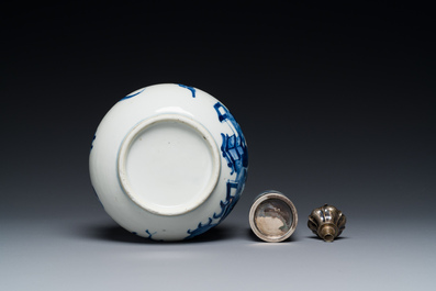 A Chinese blue and white bottle vase, a censer, a bottle and a famille verte plate, Kangxi and later