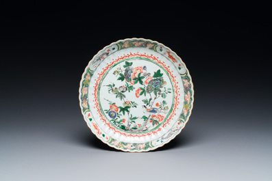 A Chinese blue and white bottle vase, a censer, a bottle and a famille verte plate, Kangxi and later