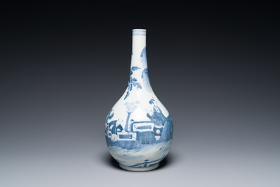 A Chinese blue and white bottle vase, a censer, a bottle and a famille verte plate, Kangxi and later