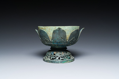 A Vietnamese bronze 'lotus' bowl, Champa culture, 15th C.