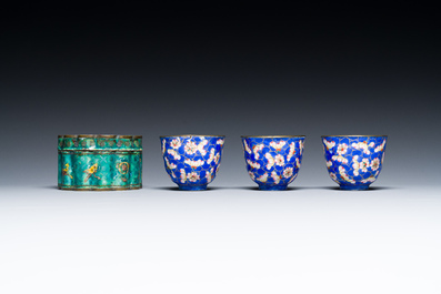 A varied collection of Chinese porcelain and Canton enamel, 18/19th C.