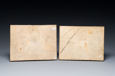 Twee polychrome Italiaanse majolica plaquettes, Castelli, 18e eeuw