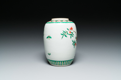 A varied collection of Chinese porcelain, 18/19th C.